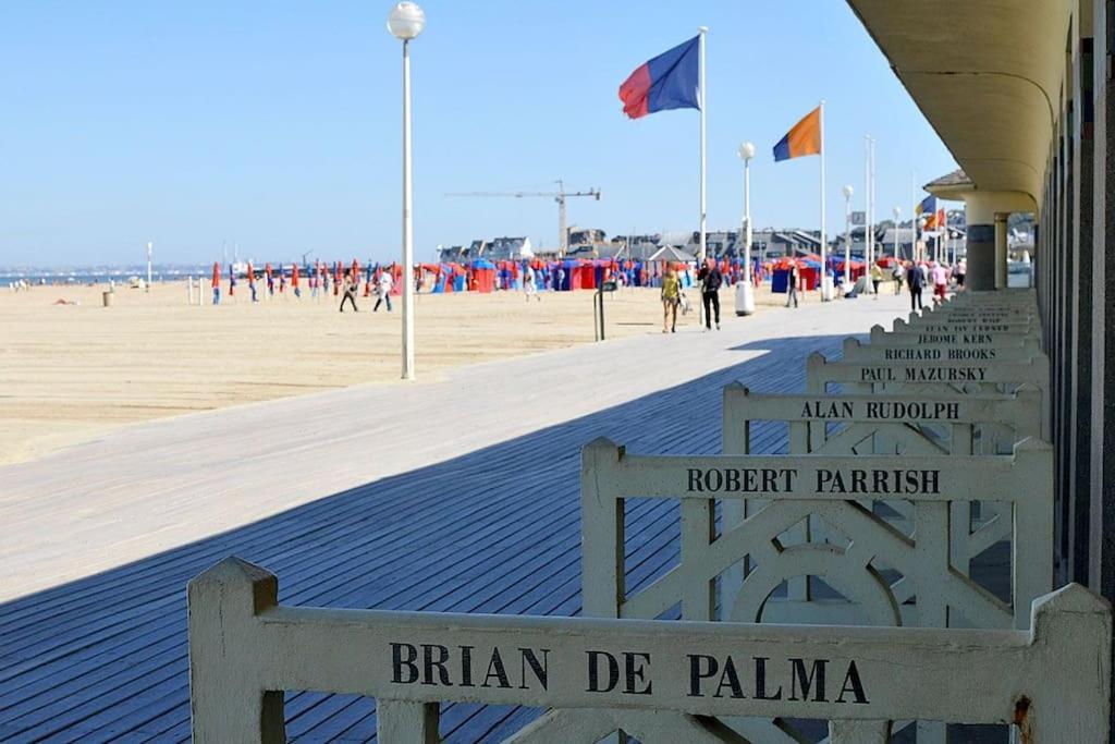 Maison A Colombages Pres De Deauville, Trouville Formentin Esterno foto